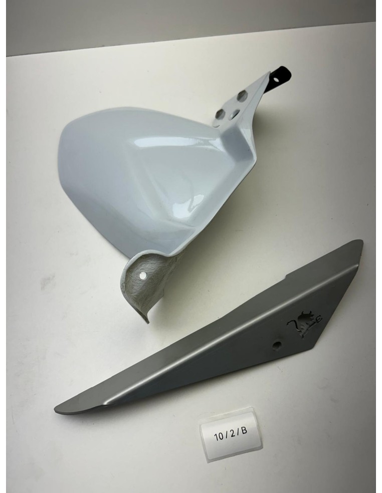 Garde boue arrière origine blanc YAMAHA TMAX 500 2008 - 2011