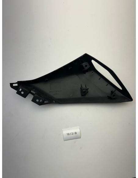 Cache latéral gauche YAMAHA MT 125 2020 - 2025 B6GF137W00
