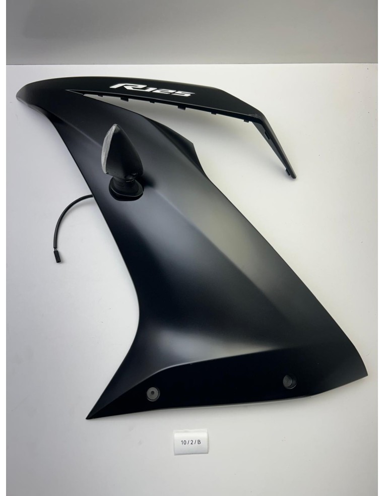 Carénage latéral gauche YAMAHA YZF R125 2019 - 2022 B5GF835U