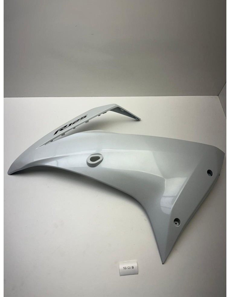 Carénage latéral gauche YAMAHA YZF R125 2019 - 2022 B5GF835U