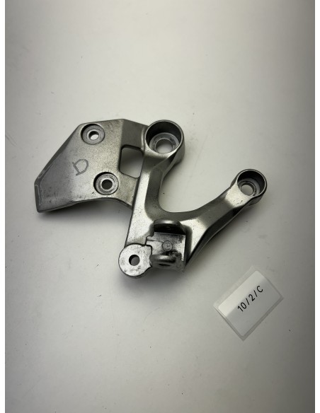 Platine de repose pieds avant droite origine YAMAHA MT 09 2014 - 2016
