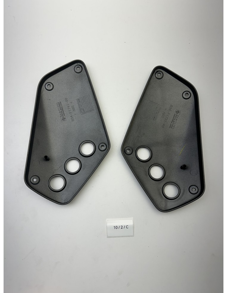 Carénages latéraux droit et gauche origine YAMAHA XSR 700 2016 - 2024