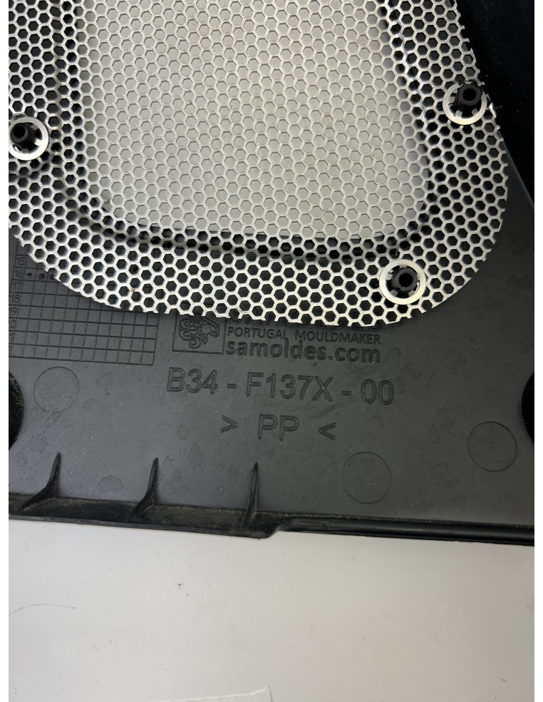 Flanc de réservoir droit origine YAMAHA XSR 700 2016 - 2024