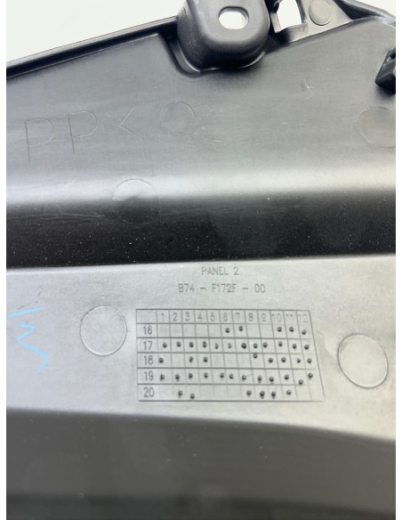 Cache latéral droit origine YAMAHA XMAX 125 2018 - 2022