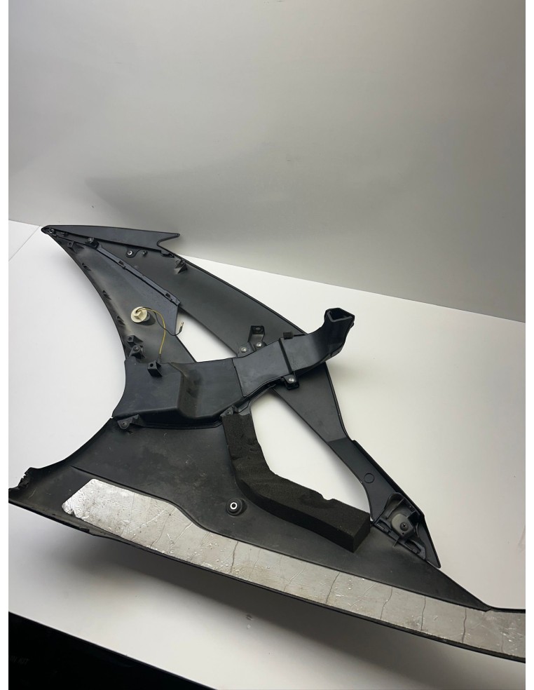 Carénage avant droit origine YAMAHA R6 2008 - 2013
