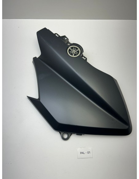 Flanc de carénage gauche YAMAHA XMAX 125 2014 - 2017