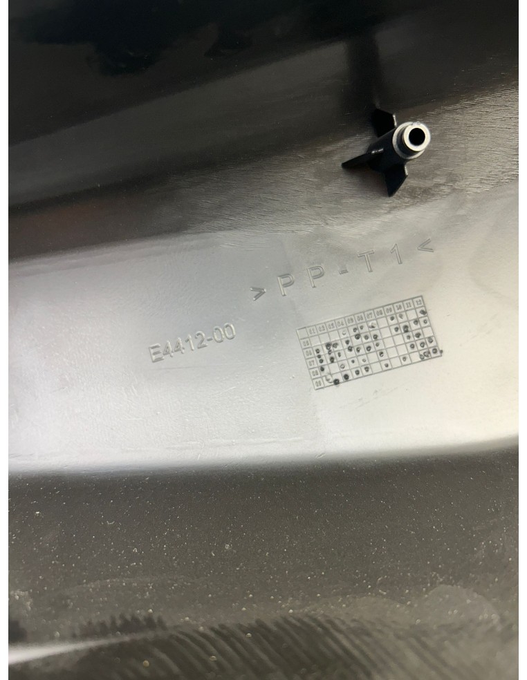 Couvercle de boîtier de filtre à air  YAMAHA XMAX 125 2006 - 2020