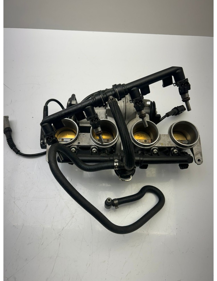 Rampe d'injection BMW S1000 RR 2009 - 2011 13547727908