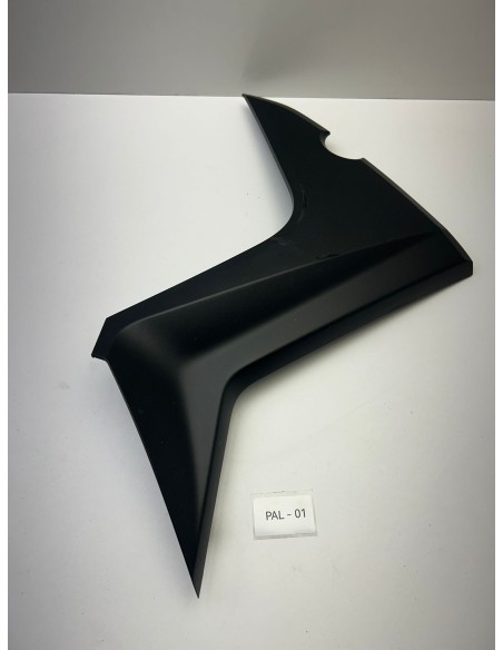 Carénage avant droit origine YAMAHA XMAX 125 2014 - 2017