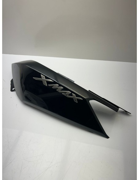 Cache latérale gauche YAMAHA XMAX 125 / XMAX 250 / XMAX 400 2014 - 2017 1SDF173100P1