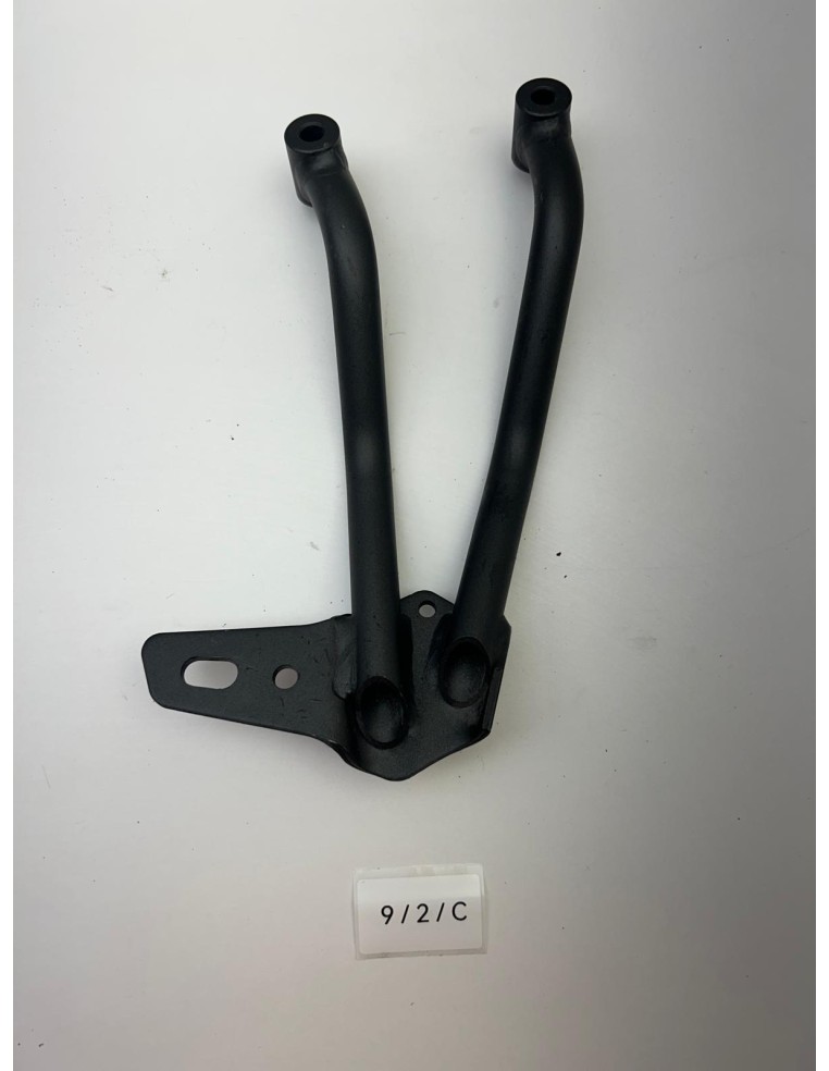 Platine de repose pieds arrière droit YAMAHA XSR 700 2016 - 2021