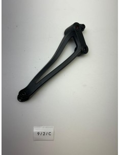 Platine de repose pieds arrière droit origine YAMAHA R1 2009 - 2014 2