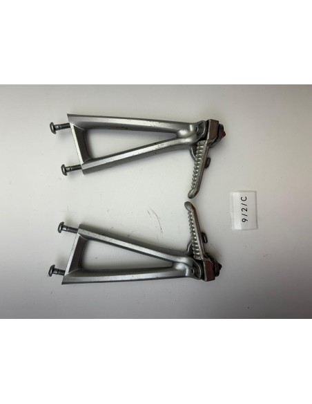 Platine de repose pieds arrière droit et gauche YAMAHA R6 2006 - 2015