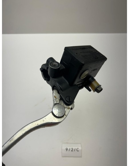 Maître cylindre de frein avant (avec levier) YAMAHA MT 07 2014 - 2017