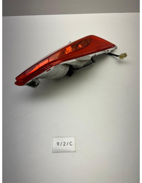 Feu arrière droit origine YAMAHA XMAX 125 2010 - 2013