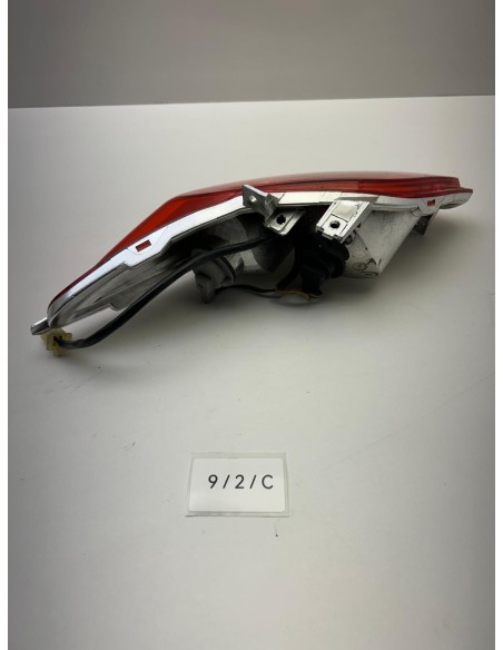 Feu arrière droit origine YAMAHA XMAX 125 2010 - 2013