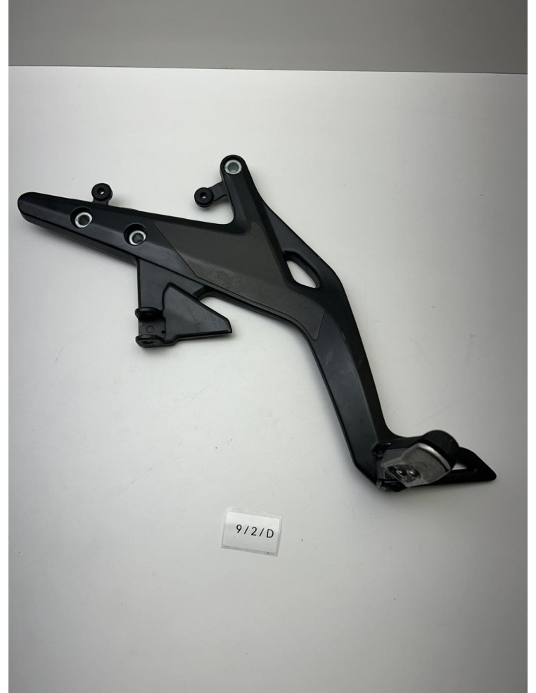 Platine repose pieds gauche origine KAWASAKI ER-6N 2012 - 2016