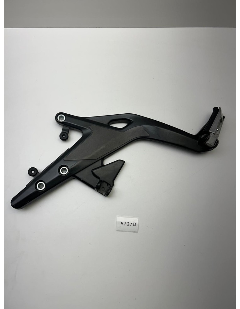 Platine repose pieds gauche origine KAWASAKI ER-6N 2012 - 2016