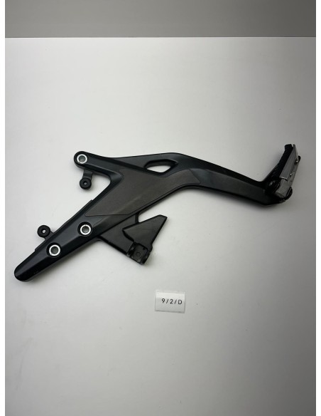 Platine repose pieds gauche origine KAWASAKI ER-6N 2012 - 2016
