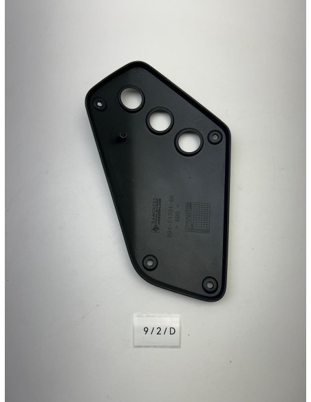 Carénage latéral gauche origine YAMAHA XSR 700 2016 - 2024