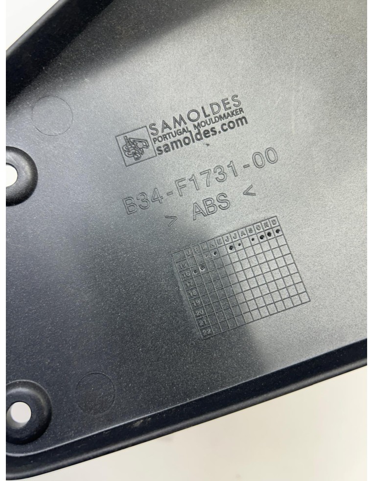Carénage latéral gauche origine YAMAHA XSR 700 2016 - 2024