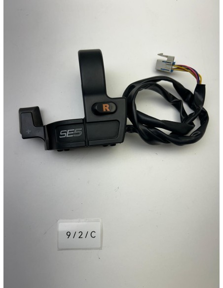 Logement d'interrupteur de vitesse CAN-AM Spyder RS 2010 - 2012