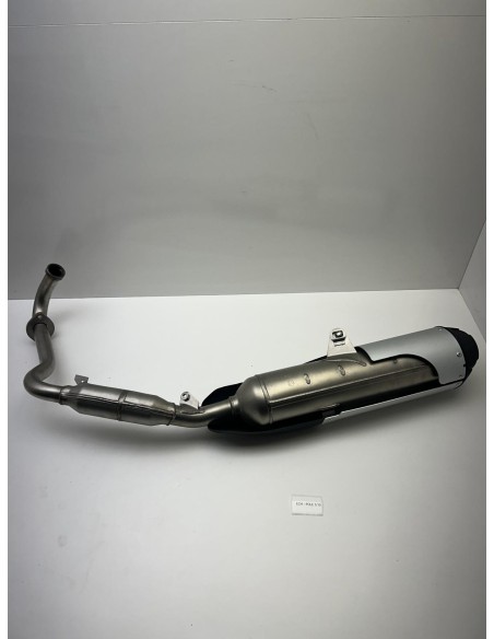 Ligne d'échappement / Pot d'échappement origine YAMAHA MT 125 2015 - 2016