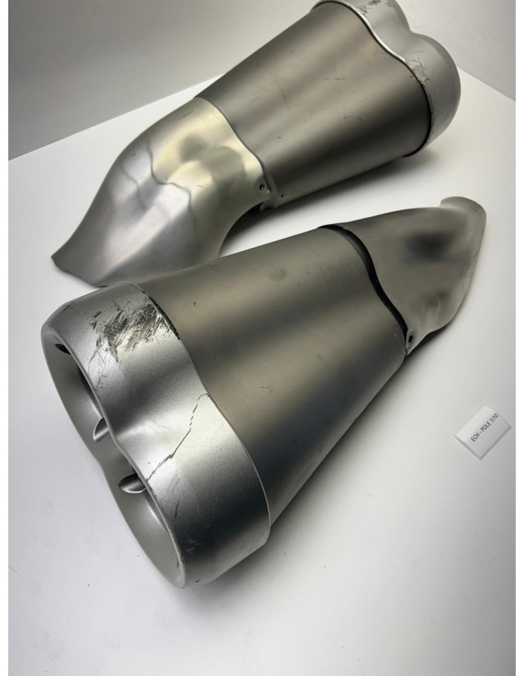Paire de silencieux d'échappement / Pot d'échappement origine YAMAHA VMAX 1700 2009 - 2017