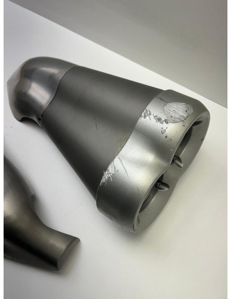 Paire de silencieux d'échappement / Pot d'échappement origine YAMAHA VMAX 1700 2009 - 2017