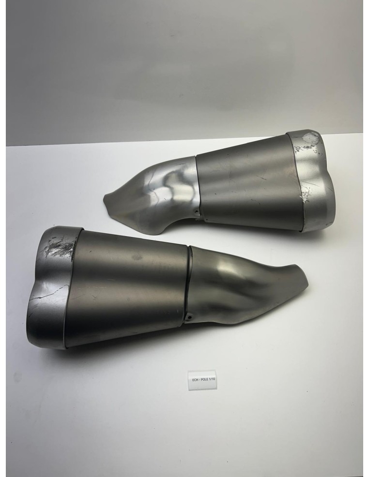 Paire de silencieux d'échappement / Pot d'échappement origine YAMAHA VMAX 1700 2009 - 2017