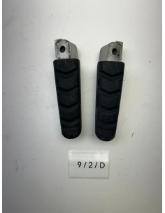 Repose pieds arrière BMW F 800 GT / S / ST 2004 - 2016 46717700921 / 46717700922
