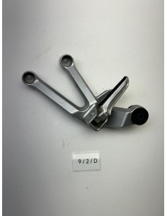 Platine avec repose pied arrière gauche SUZUKI SV 1000 2003 - 2005 4370016G10000 2
