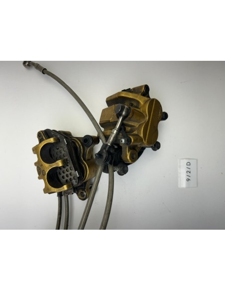 Etriers de frein avant TRIUMPH STREET TRIPLE 2007 - 2013 T2020375 / T2020376