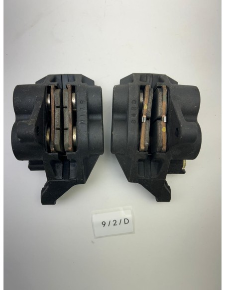 Etriers de frein avant YAMAHA MT 07 2014 - 2017 1XB2580U0000 / 1WS2580T0000