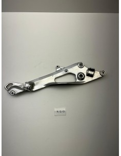 Support platine repose pied droit YAMAHA TDM 900 2002 - 2010 5PS274430000