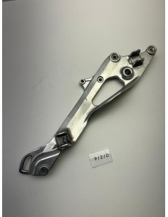 Support platine repose pied droit YAMAHA TDM 900 2002 - 2010 5PS274430000 2