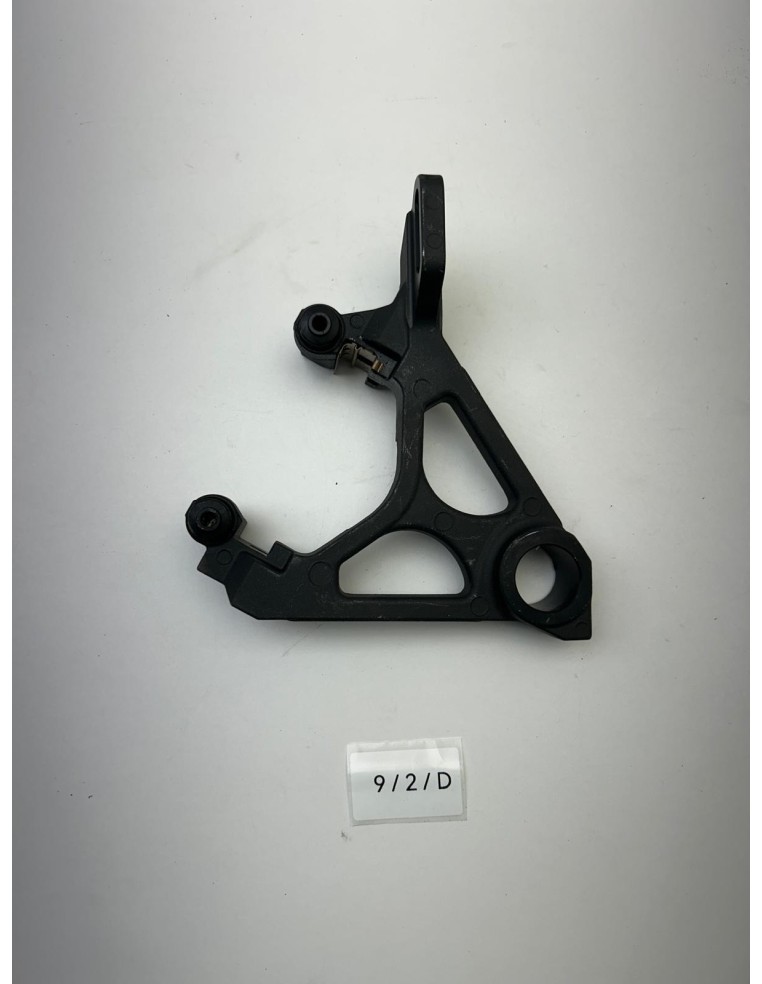 Support étrier de frein arrière YAMAHA TDM 900 2002 - 2010 2B02580W0000