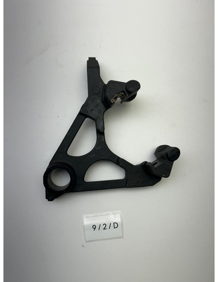 Support étrier de frein arrière YAMAHA TDM 900 2002 - 2010 2B02580W0000
