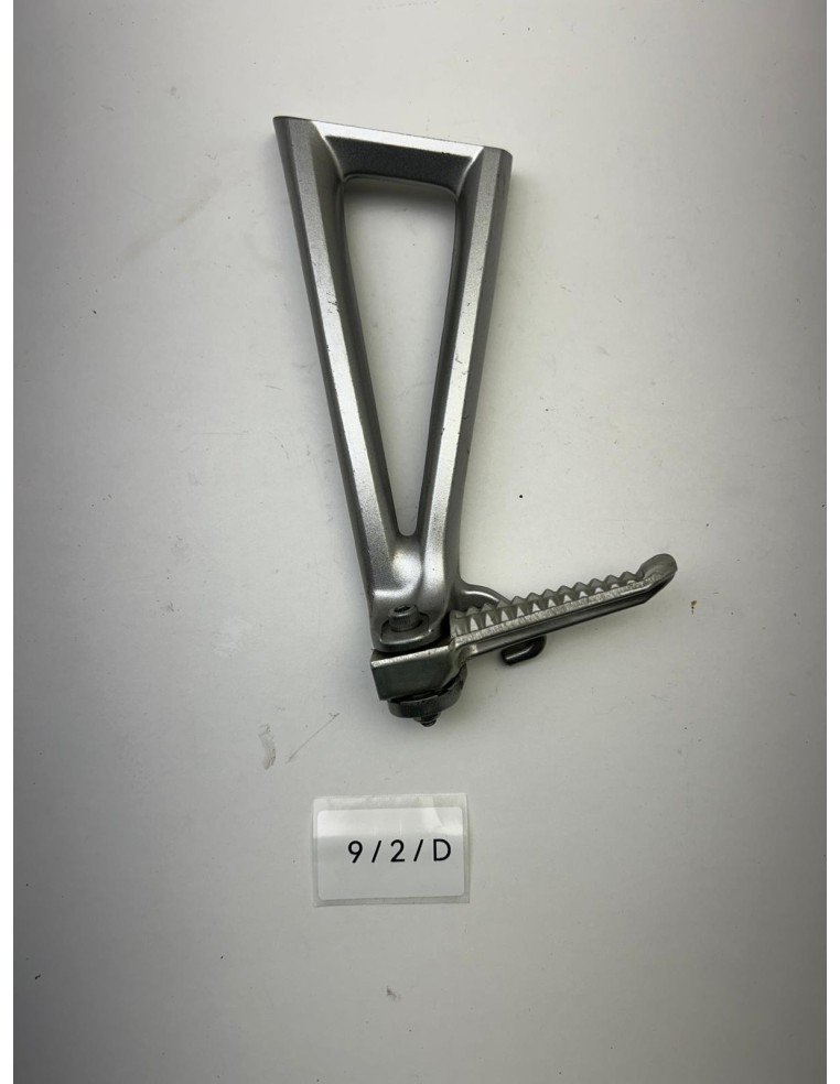 Platine avec repose pied arrière gauche YAMAHA YZF R6 2003 - 2005 5SL274300000