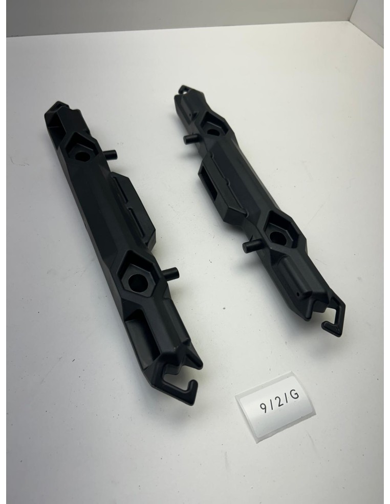 Supports de valise (jeu) / Poignée de béquillage origine YAMAHA MT 09 Tracer 2015 - 2016