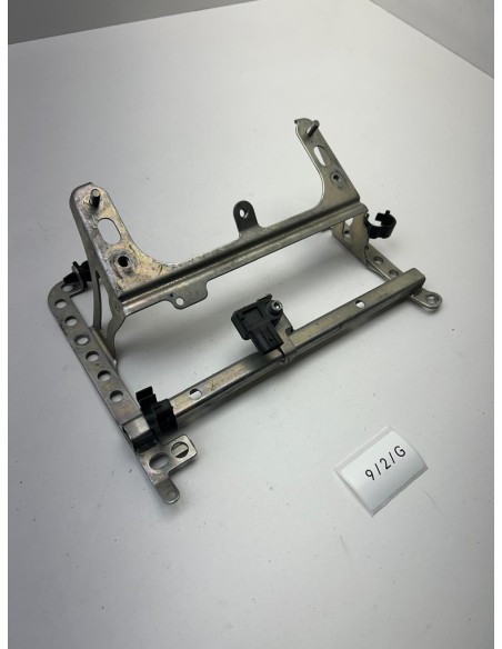 Support de réservoir d'essence origine YAMAHA TMAX 530 2012 - 2016