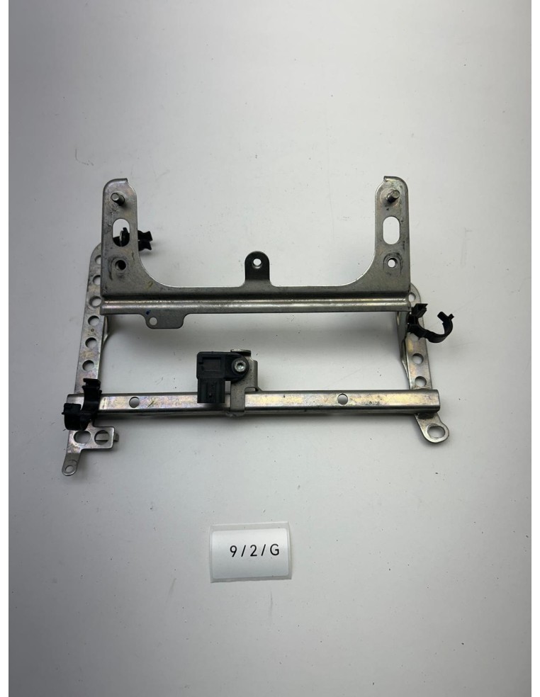Support de réservoir d'essence origine YAMAHA TMAX 530 2012 - 2016