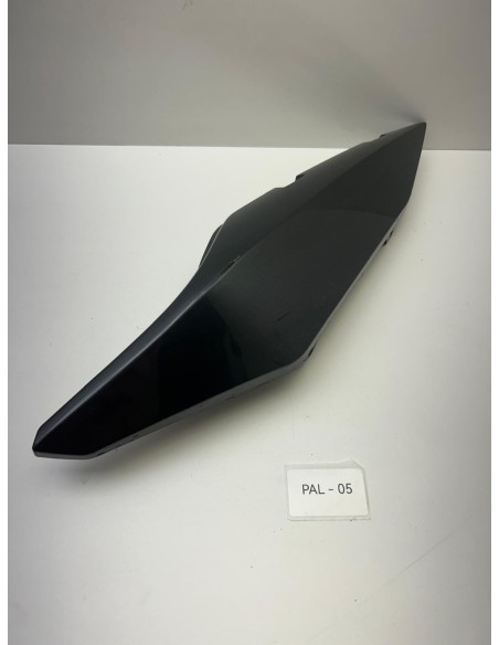 Carénage latéral gauche origine YAMAHA XJ6 N 2013 - 2016