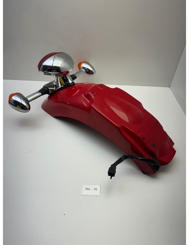 Garde boue arrière avec feu et clignotants arrière origine TRIUMPH Bonneville T100 2007 - 2010