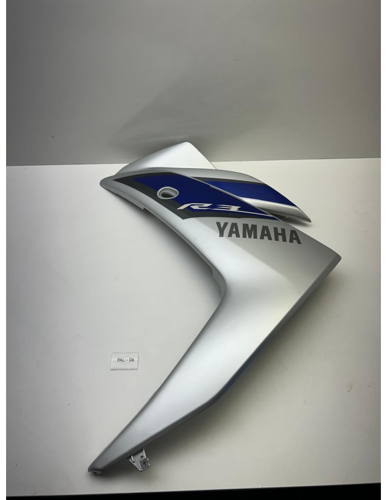 Carénage latéral gauche YAMAHA R3 2014 - 2018