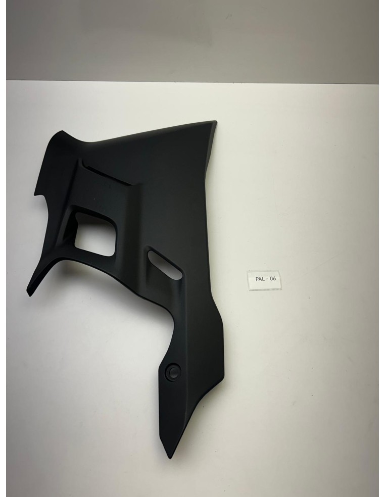 Carénage inférieur droit origine YAMAHA R3 2019 - 2020