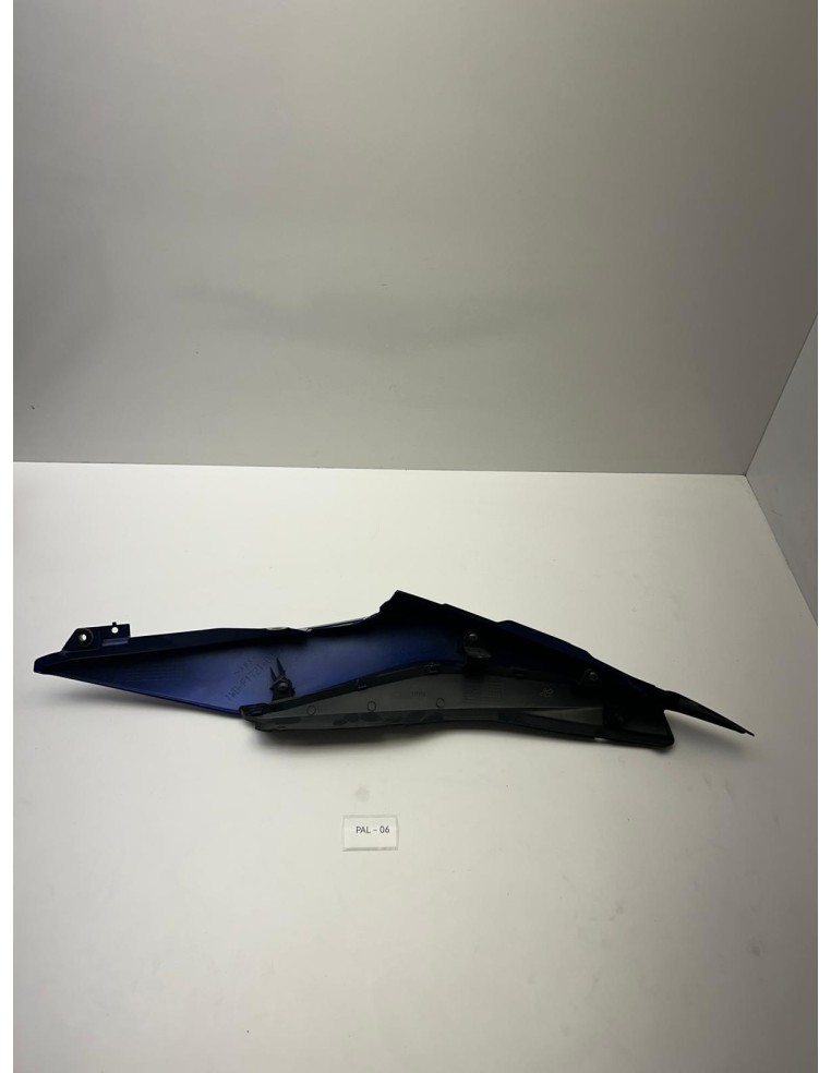 Carénage arrière droit origine YAMAHA R3 2019 - 2024