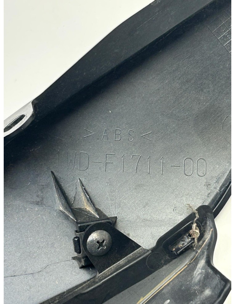 Carénage arrière gauche origine YAMAHA MT 03 2023 - 2024