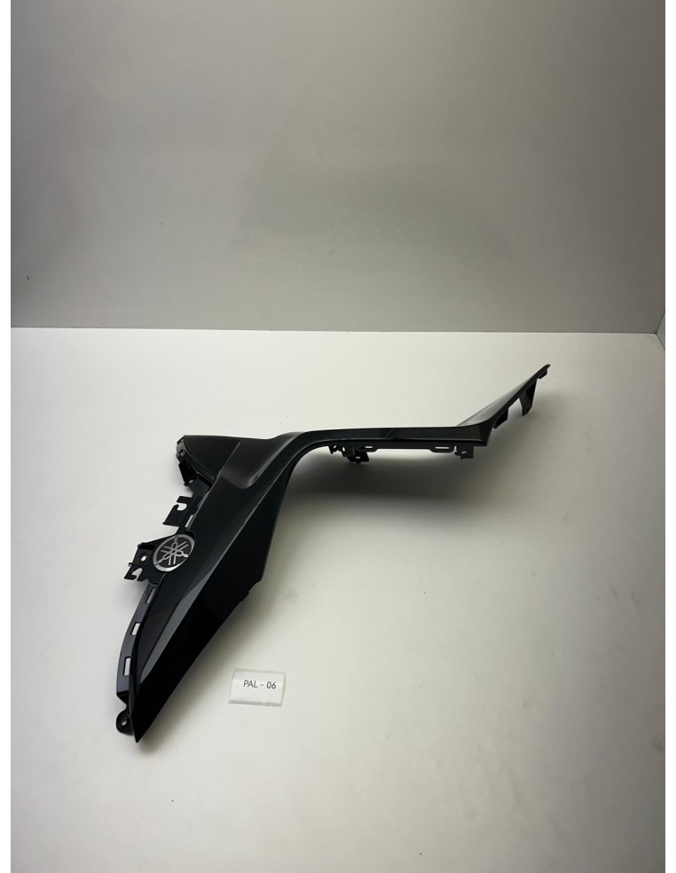 Carénage inférieur droit origine YAMAHA XMAX 125 2018 - 2022