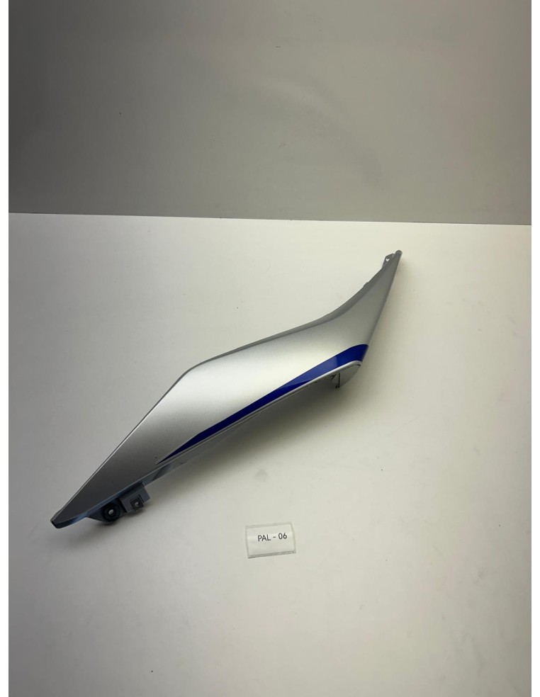 Carénage arrière droit origine YAMAHA R3 2019 - 2024